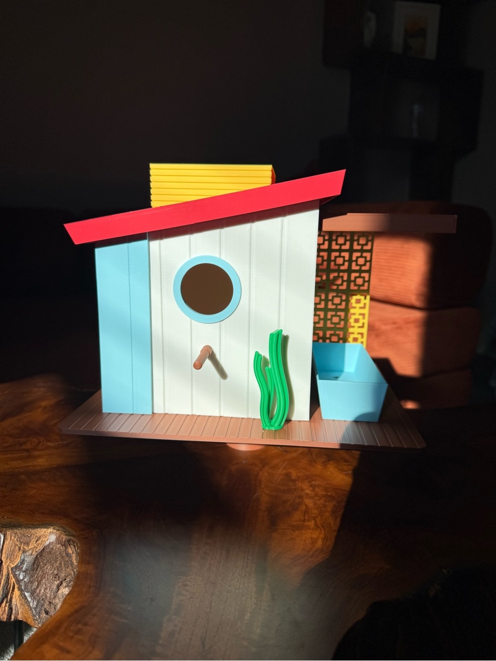 Modern Decorative Birdhouse Feeder